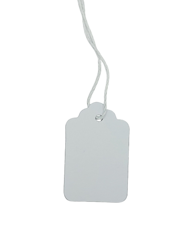 Close up - white kraft paper tag - scalloped top